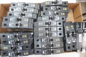 Square D EDB14020 Circuit Breakers