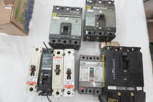 Industrial Circuit Breakers, Line Circuit Breakers, Molded Case Circuit Breakers (industrial)