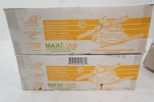 NEW (2ct) Maxilume Architectural Lighting Fixture. 6-inch LED Downlight