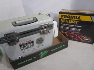 Live Bait Cooler, Worm Bedding