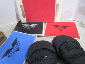 Martial Arts Rebreakable Karate Boards, Mitts