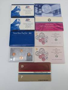 United States Mint Coin Sets Lot - 1983 Proof 19848790 Uncirculated 1999 Susan B. Anthony 20052007 State Quarters