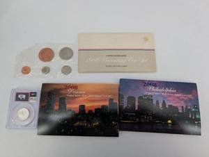 United States Mint Uncirculated Coin Sets - 1986 D&P, 2008 Philadelphia, 2008 Denver