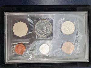 1958 United States Mint Silver Proof Set with Certificate of Authenticity in Blue Case