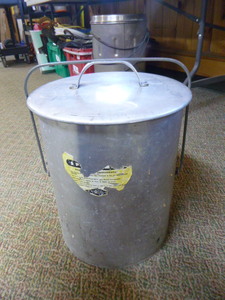 Vintage Faris Sportsman Portable Cooler