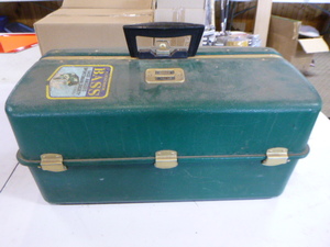 Umco 3060 U Tackle Box with Tackle