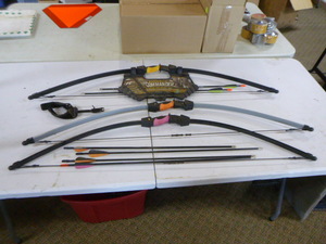 3 Barnett Recurve Lil Commander Junior Archery Sets