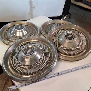 Set of (4) Vintage Chevrolet Hub Caps (16)