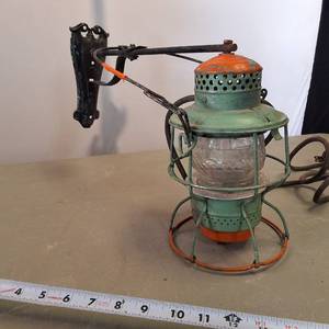 Vintage Adlame Electric � Patented � RR Style Lamp with glass lamp