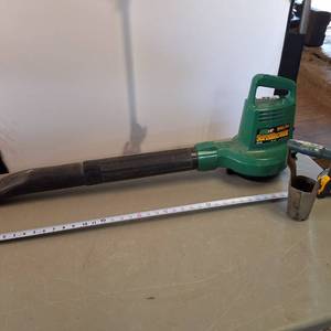 Leaf Blower � corded � Barracuda Super Blower � Works