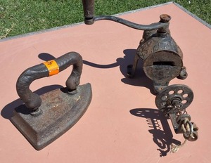 Antique Cast Iron Iron and Hand Crank Arcade Crystal