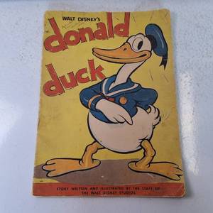 Vintage 1935 Large Donald Duck Book - printed in Racine, WI Whitman Publishing for Walt Disney