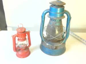 Red and Blue Railroad Lamps � Dietz and Globe Brand