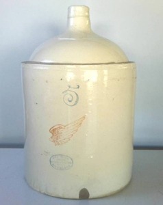 Vintage Red Wing Ceramic jug # 5 � Red Wing MN