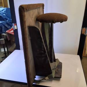 Indoor Outdoor carpeted portable Tree Hunting Stand 24 x 27 inches