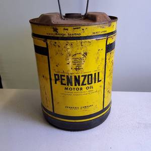 Vintage PENNZOIL  5 gal metal oil can � safe lubrication