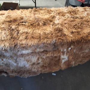 Amazing Alpaca Comforter