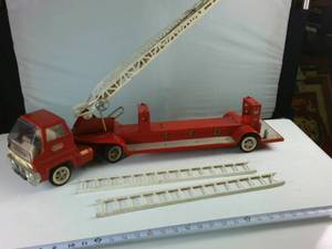 Authentic Vintage Tonka Fire Truck with ladders (Metal) Made in Mound, MN