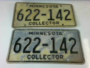 Lot of (2) Vintage Minnesota Collectors plates