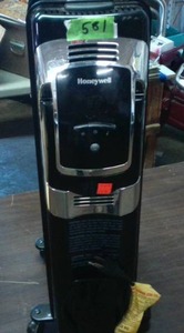 Honeywell Digital Oil-Filled Radiator Space Heater - Black & Chrome