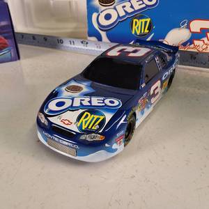 Dale Earnhardt Jr. Oreo Ritz #3 124 Model race car � Monte Carlo 2002