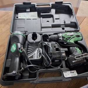 Cordless Hitachi Drill light combo with charger and two batteries