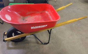 2 x 3 foot Yardworks wheelbarrow
