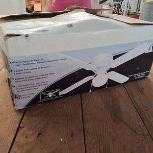 Ceiling Fan in original box 60 Watt