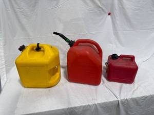 Assorted Plastic Fuel Cans