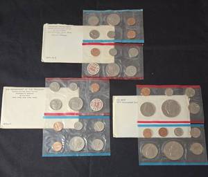 3-US Mint Uncirculated Coin Sets from 1971,1972,1973 - 37 coins