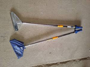 2 adjustable razor floor scrapers
