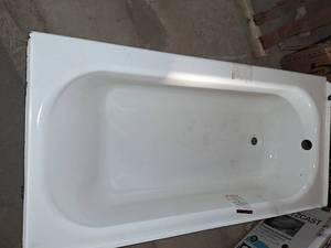 60x30 bootzcast tub and wall