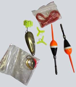Bright Fishing Tackle Mix  Floats, Spinners & Extras