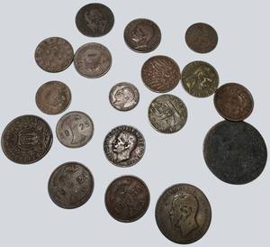 WORLD COIN VARIETY LOT  GREAT ADDITION TO ANY COLLECTION