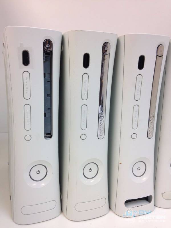 Bulk Lot of (13) FOR PARTS XBOX 360 Gaming Consoles