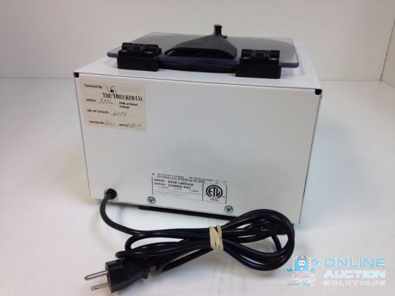 LapCorp Centrifuge 642E
