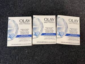 3 Bottles Of Olay Daily Facials