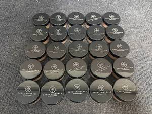 25 Packs Of Savvy Minerals Foundation - Cool No. 3