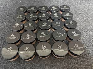 25 Packs Of Savvy Minerals Foundation - Cool No. 3