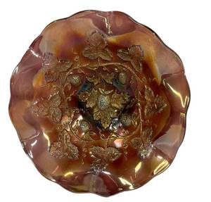 Antique Millersburg Purple Radium Blackberry Wreath Glass Bowl (1909-1919)