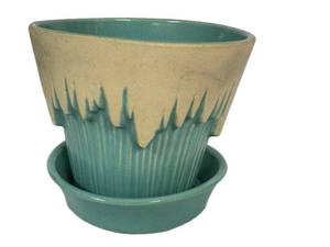 H3 - McCoy Flower Pot 1957 - Teal Interior, Beige Drip Ceramic Planter