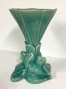 B1 - Vintage Gonder J-64 Pottery Vase - 10-Inch Teal Crackle Glaze USA