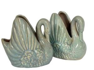 K4 - Pair of Vintage Gonder Pottery Swan Vases