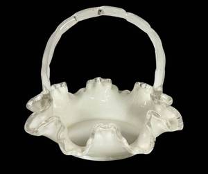 E4 - Vintage Fenton Silver Crest Basket