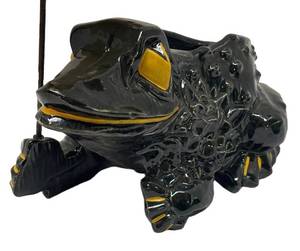 M2 - Vintage McCoy Black Frog Planter - 1954 Black Ceramic with Yellow Umbrella