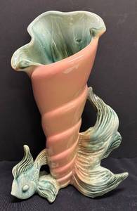F3 - Vintage Hull Ebb Tide Vase