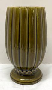 F2- Vintage Floraline Green Ribbed Vase