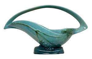 N1 - Roseville Wincraft Handled Basket - Art Pottery