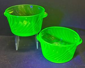F2- Two Anchor Hocking Spiral Uranium Glass Dishes