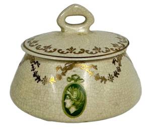 K3 - Antique Roseville Pottery Medallion Pattern Dresser Box or Hair Receiver - Early 1900s